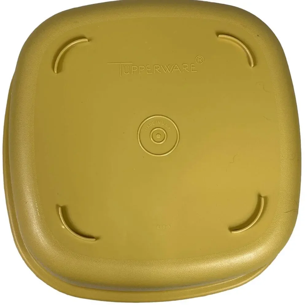 Tupperware Vintage Microwave Steam and Store Vegetable/Rice Steamer Harvest Gold